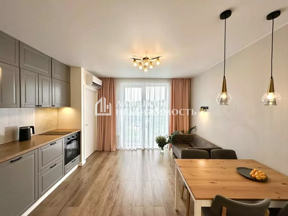 Фото объекта: 2-комн. кв., 59,9 м², Владивосток, ул. Старцева, д.55, к.3